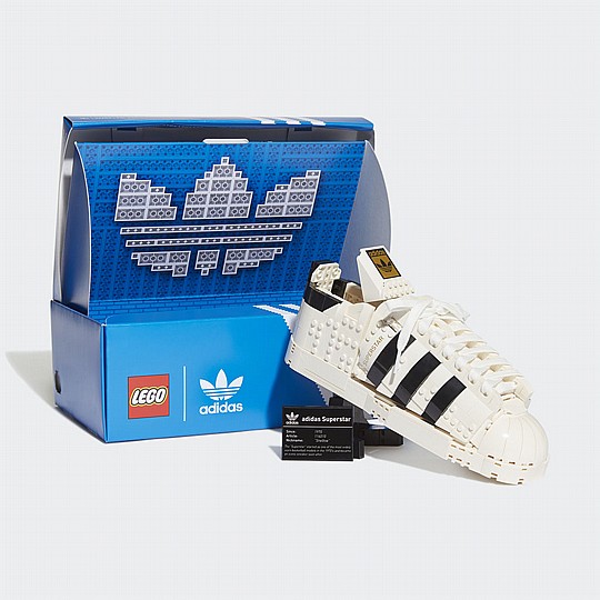 ��� ��� ����� ADIDAS