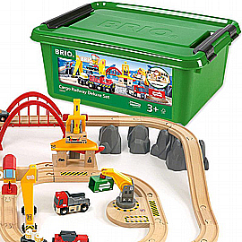 בריו BRIO רכבת משא (קרגו) ומסלול בקופסא פלסטיק דלוקס (אחת מהרכבות פועלת ע"י סוללה) בריו BRIO רכבת משא (קרגו) ומסלול בקופסא פלסטיק דלוקס (אחת מהרכבות פועלת ע"י סוללה)
