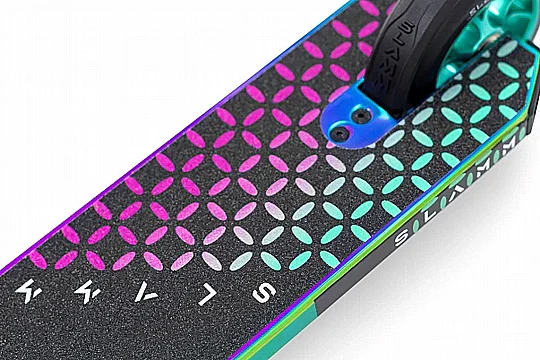 ������� ������� ASSAULT NEOCHROME