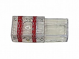טריק תיבת הפלא שקופה פתיחה סודית 7.5X5X3.5 ס"מ טריק תיבת הפלא שקופה פתיחה סודית 7.5X5X3.5 ס"מ