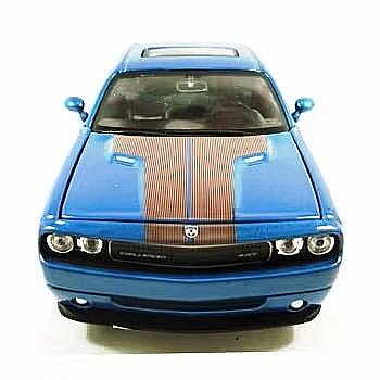 ������ 1:24 ���� ������ SRT8 2008 ����