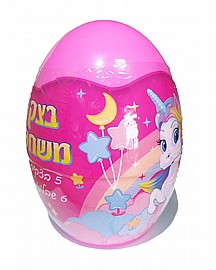 ביצה הפתעה גדולה עם שבלונות ובצק חד קרן ביצה הפתעה גדולה עם שבלונות ובצק חד קרן