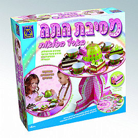 מסיבת התה בארץ הפלאות! מסיבת התה בארץ הפלאות!