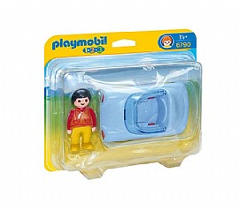מכונית עם גג נפתח מכונית עם גג נפתח