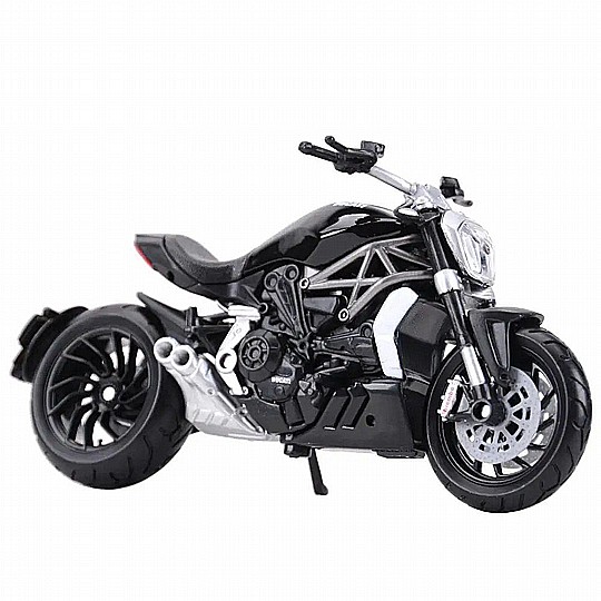 BURAGO ������ DUCATI XDIAVEL S