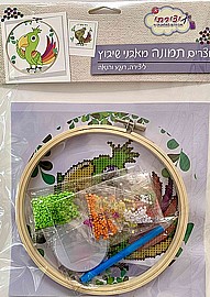 יוצרים תמונה עם אבני שיבוץ - תוכי יוצרים תמונה עם אבני שיבוץ - תוכי