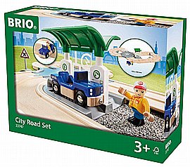 בריו - סט מסלול בעיר ומכונית ודמות מעץ -BRIO בריו - סט מסלול בעיר ומכונית ודמות מעץ -BRIO