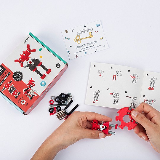 ���� �� ��� ����  �����  -ARTBIT The OFF Bits ROBOT
