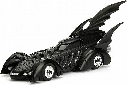 JADA - �����  BATMAN FOREVER BATMOBILE 1:32
