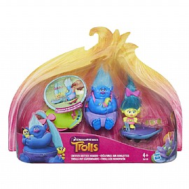 טרולים - 2 דמויות על סקטבורד טרולים - 2 דמויות על סקטבורד